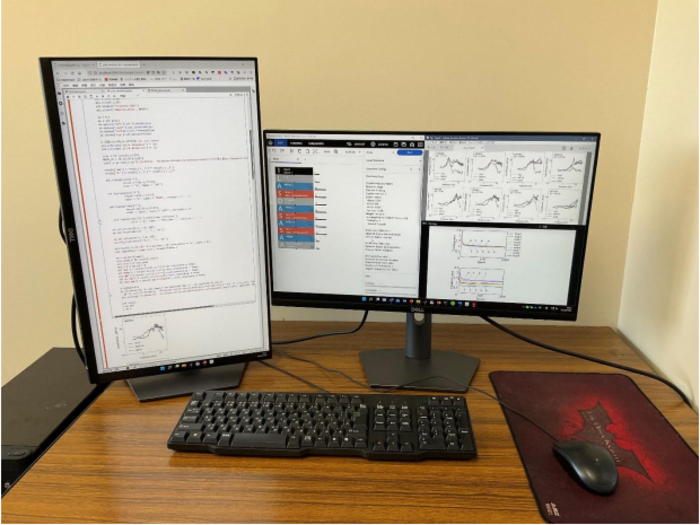 AI in computer automatically estimates site amplification factor from observed microtremor data.