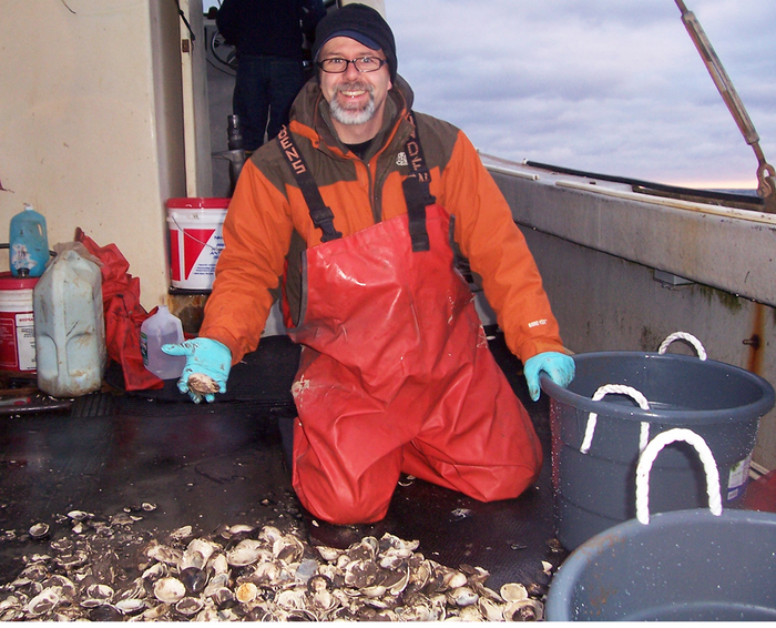 Shells as seawater sensors