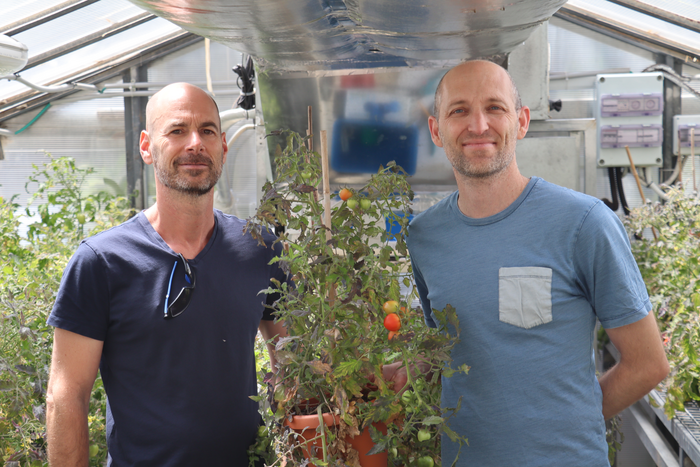 Left to right: Prof. Itay Mayrose &Prof. Eilon Shani