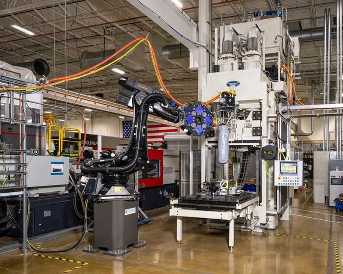 ORNL’s additive manufacturing compression molding