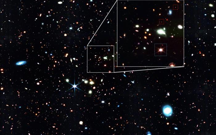 Giant quasar and little red dots