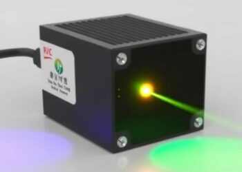 Compact BIC Laser Achieves Pure Linearly Polarized Emission — Technology and Engineering