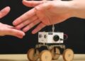 Can This Simple Robot Outmaneuver a Human Hand?