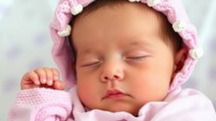 Baby Girls Look Longer at Faces Than Boys Within Hours of Birth, Study Finds