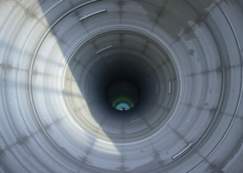 Self-Healing Concrete Recovers Strength and Blocks Water in Deep Mine Shafts