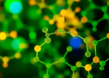 Glowing Thiazole Dyes Show Potent Anticancer and Kinase-Blocking Power