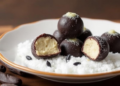 Jamun Seeds and Coconut Sugar Triple the Shelf Life of a Beloved Indian Cheese Sweet