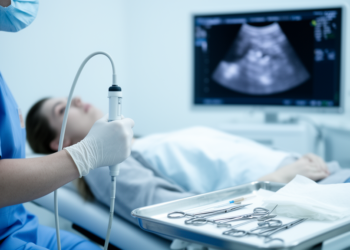 Retrospective cohort links EUS-targeted epinephrine to less immediate bleeding during endoscopic mucosal resection