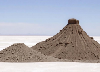 Volcanic cement blends face their toughest test in Algeria's salt flats