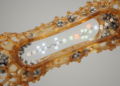 Confined Ammonium Catalyst Turns Alkynes Into Alkenes Without Metals