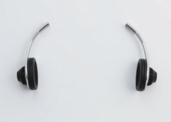 Auditory Stimulation May Aid Consciousness Recovery, Evidence Remains Weak