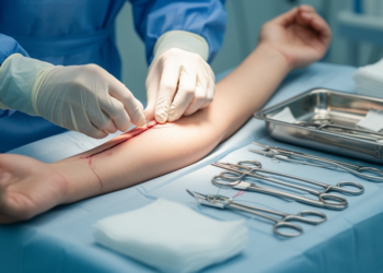 When Surgical Wounds Reopen: Review Finds Evidence for Skin Surgery Is Strikingly Thin