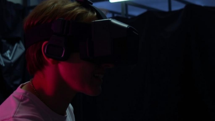 Inside the Fear Lab: EEG and Wearables Decode How the Brain and Body React to Immersive Terror